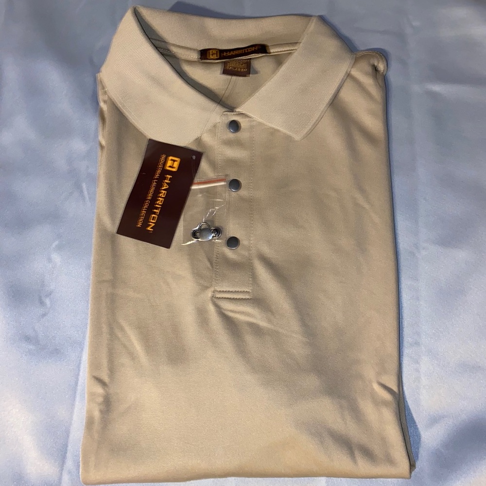 Men’s polo style shirt